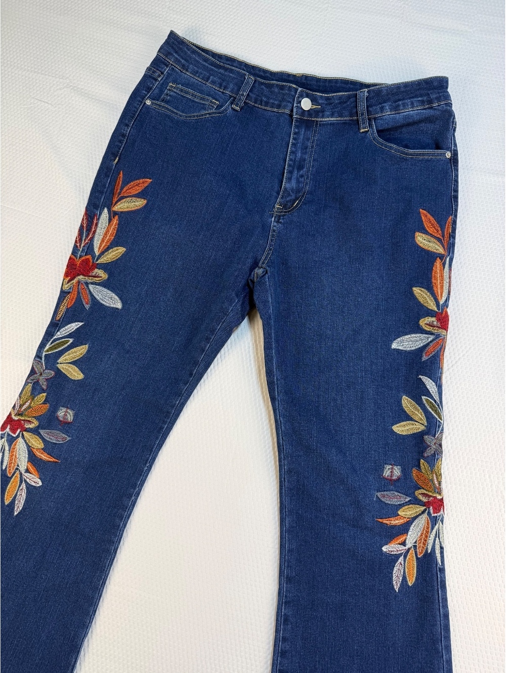 Womens XXL Floral Embroidered Jeans Dark Wash Bootcut Flare Boho Stretch Denim